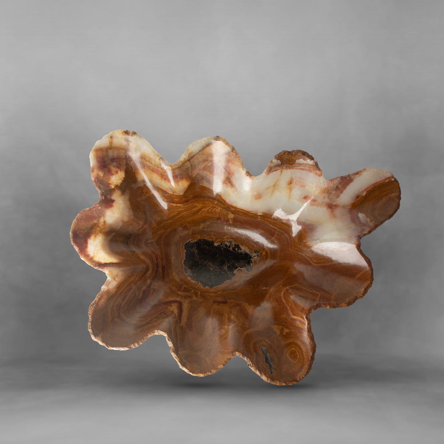 The Black Eye, brown and light, onyx bowl