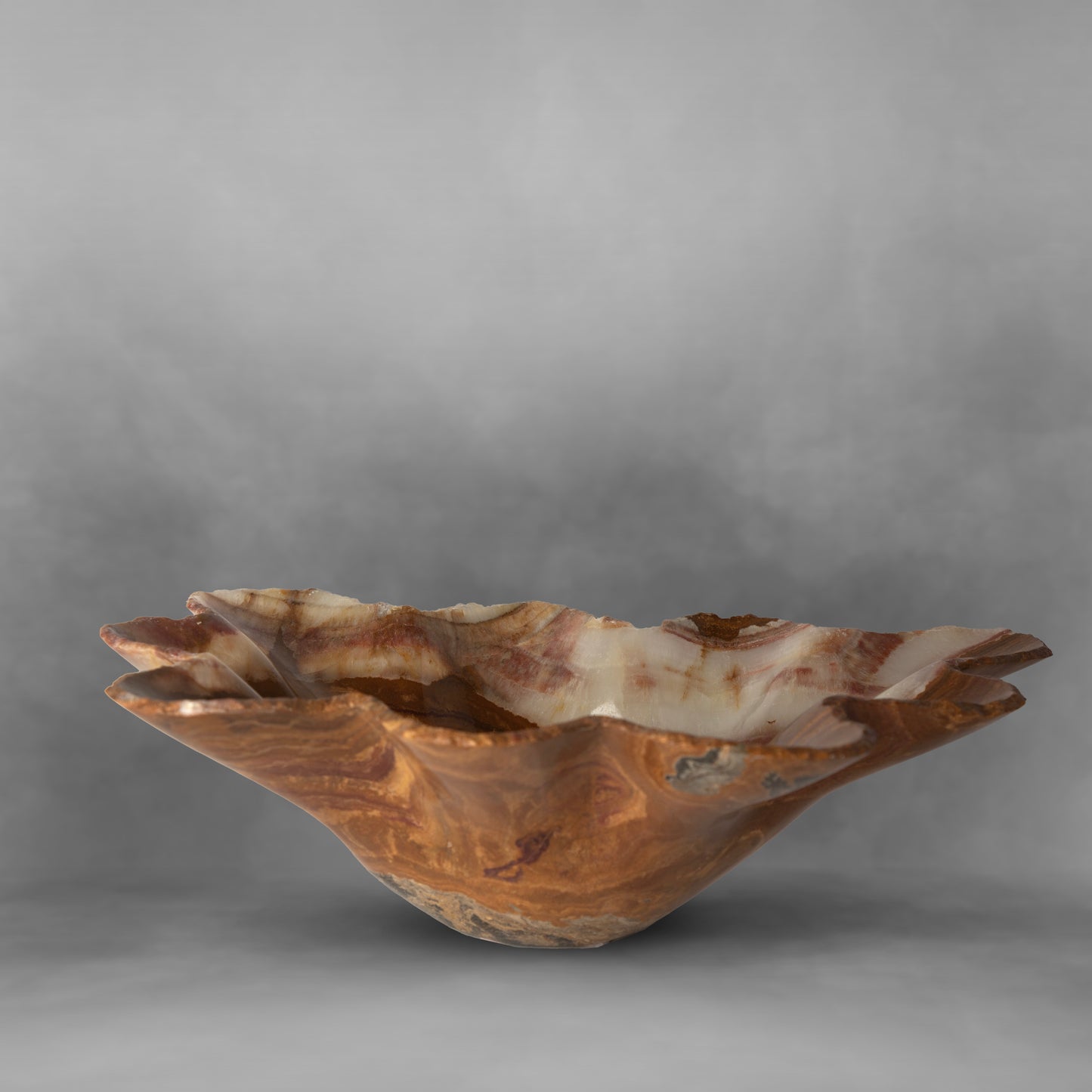 The Black Eye, brown and light, onyx bowl