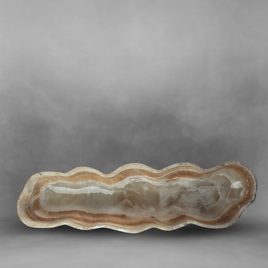 Delicate canoe, patterns in light brown with white, large onyx bowl