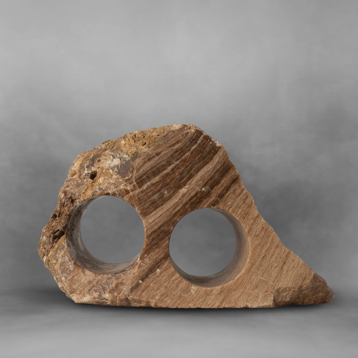 Aesthetic wine rack in onyx, solid rock with brown tones, 2 bottles