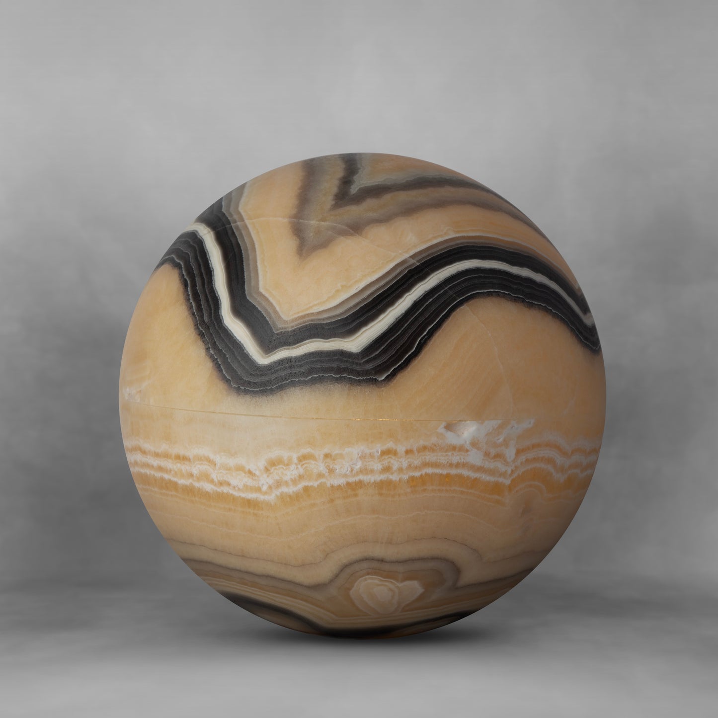 Almost Jupiter, astonishing onyx sphere lamp in light browns and black