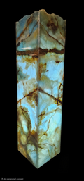 Northern Currant: Blue Onyx Lamp 💙